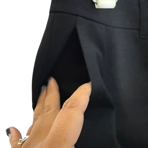 Lafayette 148 NY Black Dress Bermuda Shorts Flat Front Womens Size 6 - Picture 3 of 5